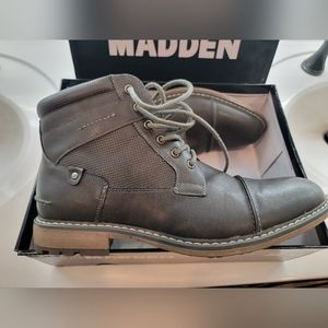 Steve Madden Mens Boots size 10